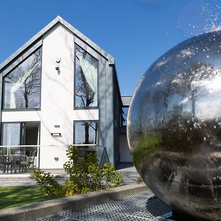 Dafarn Newydd Lodge Llangefni Ngoại thất bức ảnh