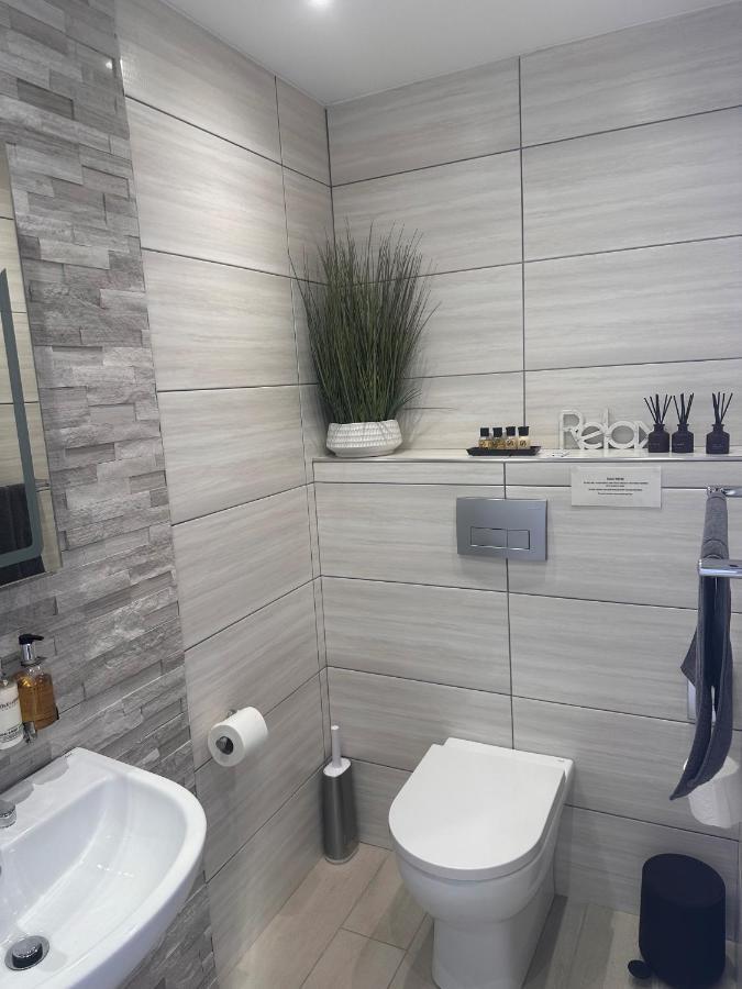 Dafarn Newydd Lodge Llangefni Ngoại thất bức ảnh