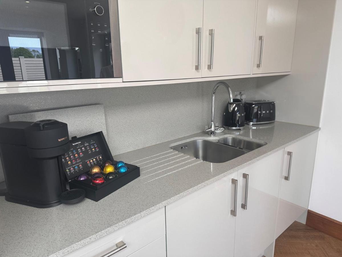 Dafarn Newydd Lodge Llangefni Ngoại thất bức ảnh